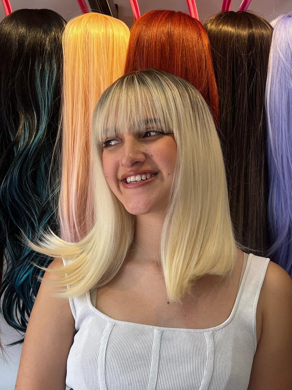 Peluca Rubia con Raíz Corta Lacia Corte Bob –Mistik’s LC063-1