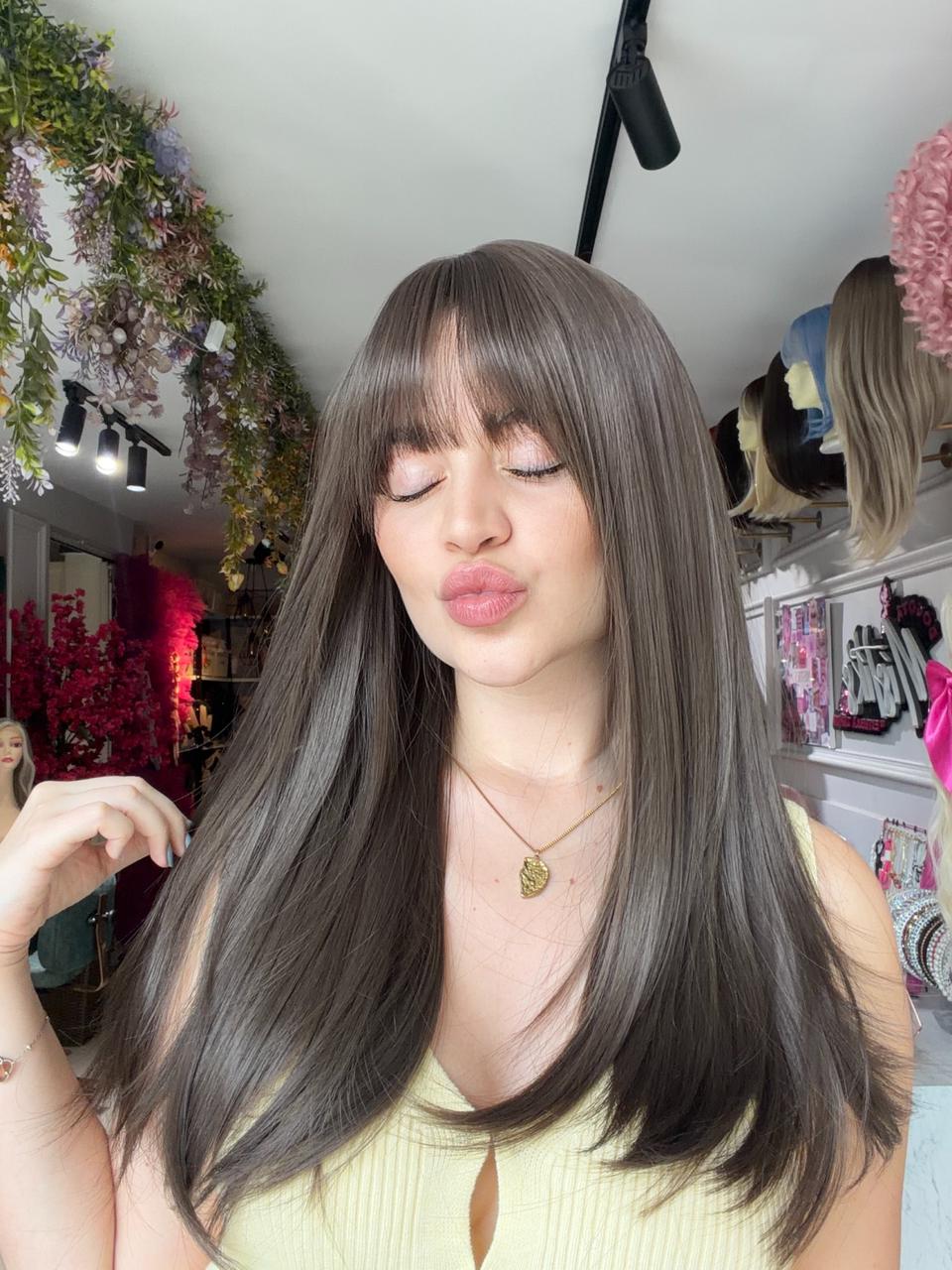 Elegancia pura en tono castaño intenso ✨ 🍫 Mistik’s C-0329-2